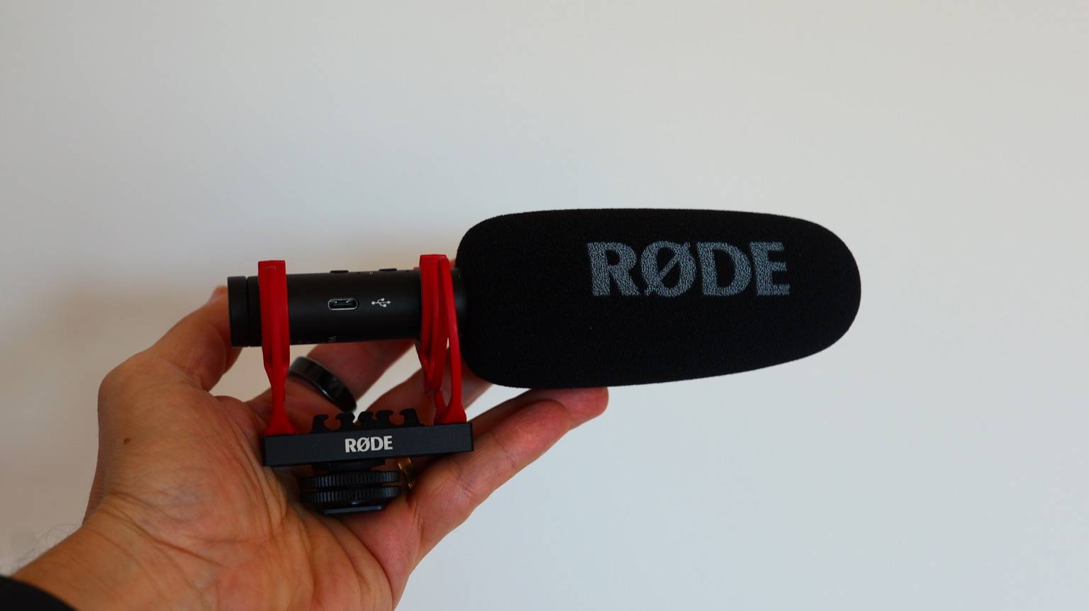 RØDE VideoMic NTG en el setup de otrestres